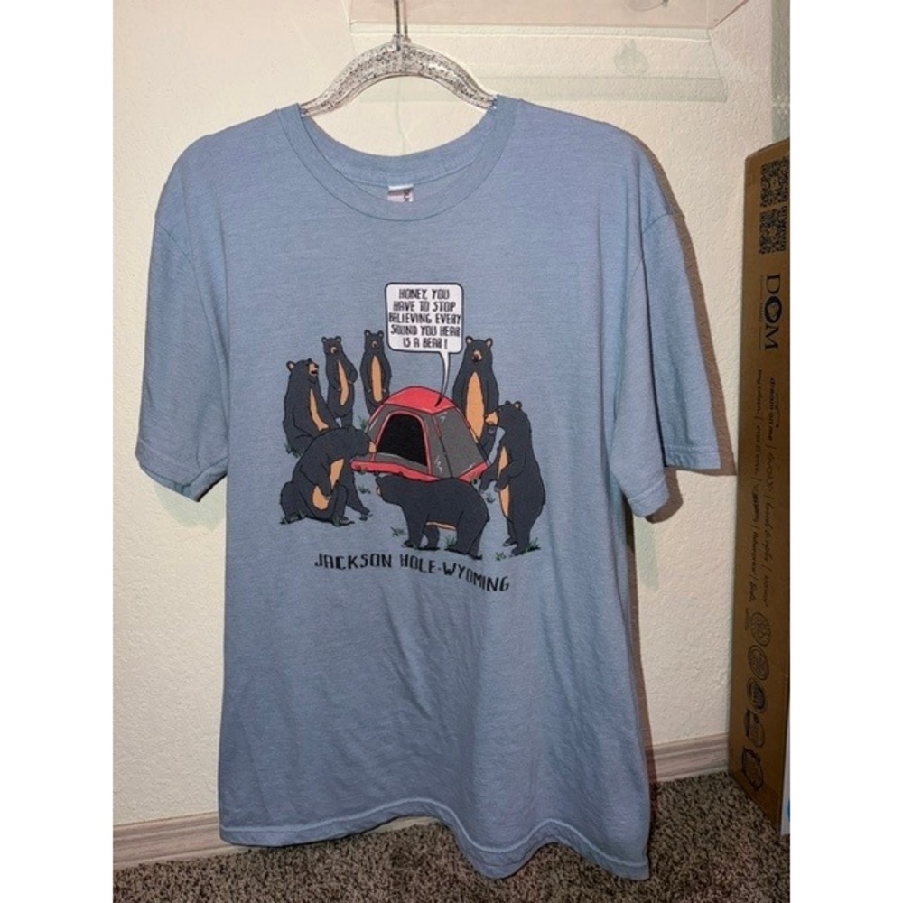 Duck Co Jackson Hole Wyoming Bear Graphic T-Shirt Blue Mens Large Humor Tee